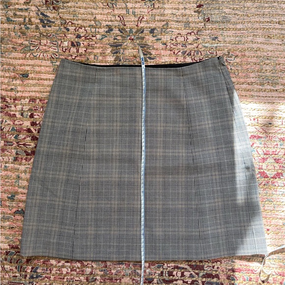 Babaton Tartan Mini Skirt - Picture 6 of 9